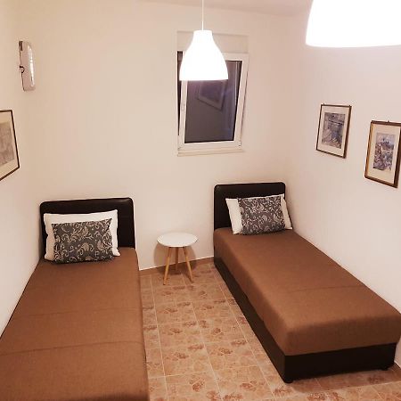 Tufio Apartmani 乌尔齐尼 外观 照片